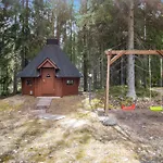 Metsaepirtti By Interhome *